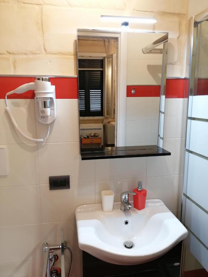 B&B Lecce Holidays Экстерьер фото
