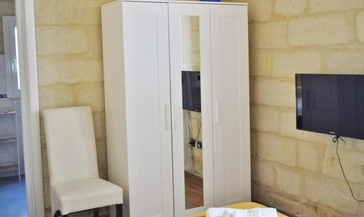 B&B Lecce Holidays Экстерьер фото